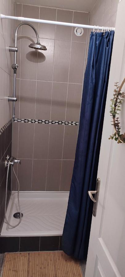 טרבה L'Appartement 7 - Centre Ville-Parking-Tv-Wifi מראה חיצוני תמונה